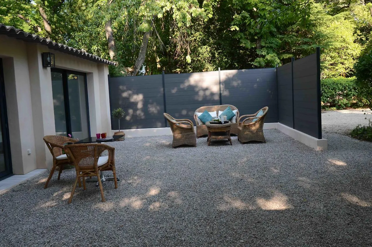 Bed and Breakfast Domaine Shambala à Velaux 0*,  France
