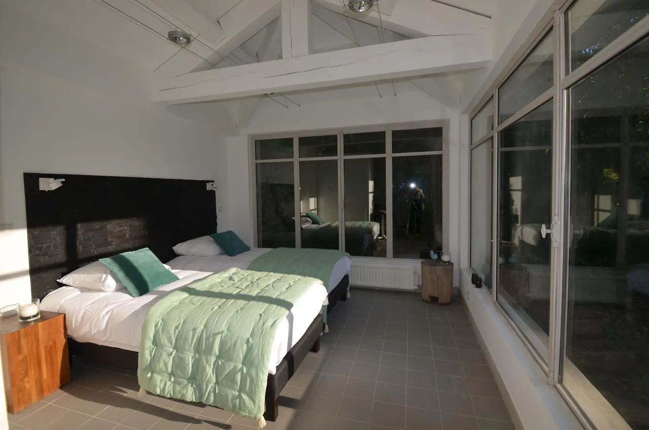 Bed and Breakfast Domaine Shambala à Velaux 0*,  France